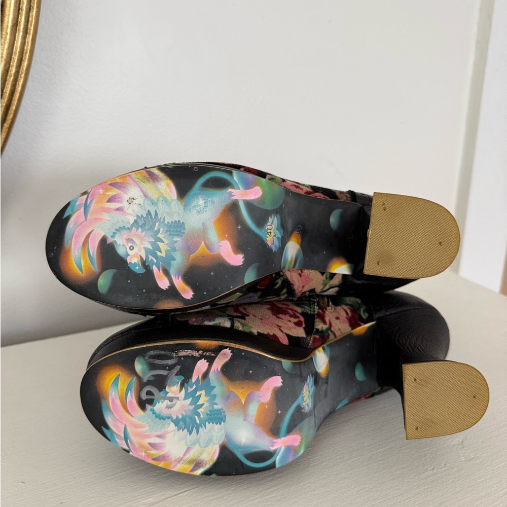 Irregular Choice Victorian style floral rose tapestry lace up bootie heels - Picture 13 of 13